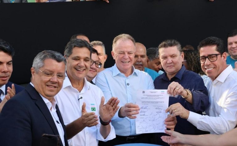 Governo do Estado anuncia novos investimentos em Cariacica no aniversário da cidade