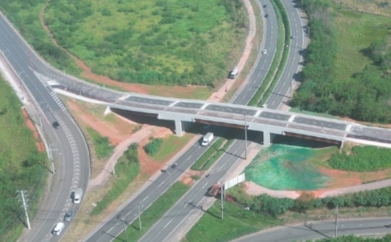 Inaugurados os viadutos que ligam a Rodovia Darly Santos e a Rodovia Leste-Oeste