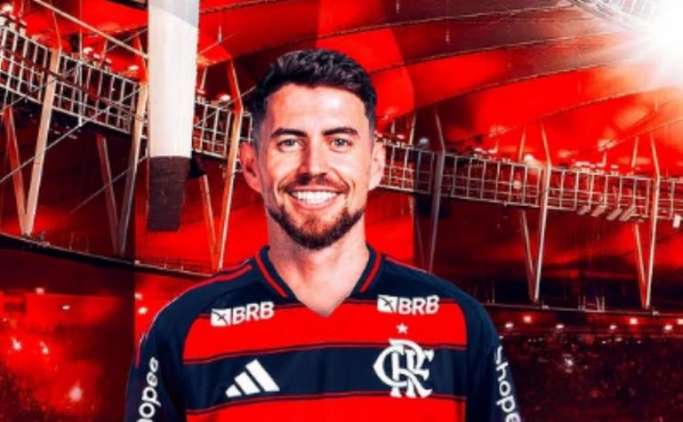 Jorginho assina contrato de R$ 100 milhões com Flamengo e vai jogar Mundial