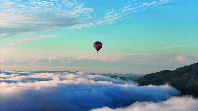 Mais de 300 voos de balão nas montanhas