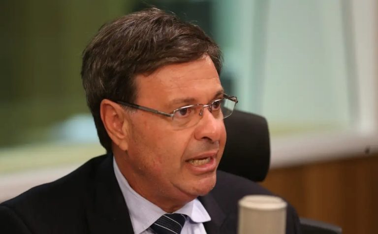 Moraes revoga prisão de Gilson Machado Neto na noite desta sexta-feira (13)
