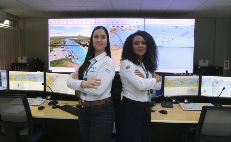 No ES, mulheres comandam segurança e tráfego nos principais portos capixabas
