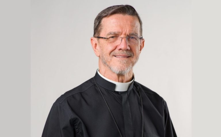 Nome de bispo do ES é usado em golpes na internet