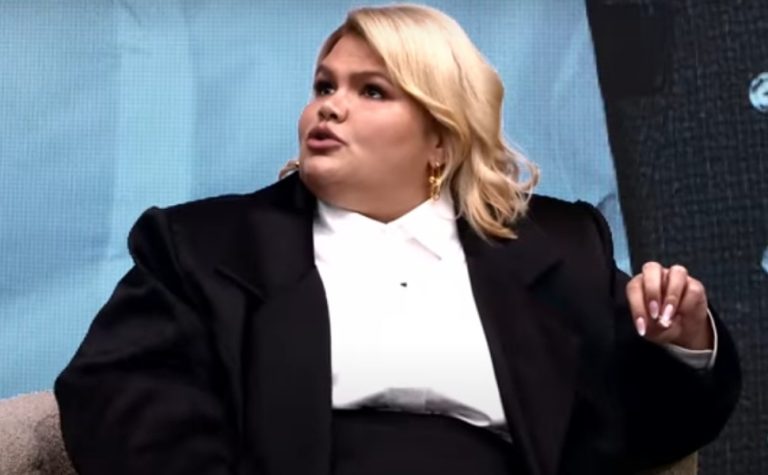“O gordo é o palhaço, né?”, diz Thais Carla