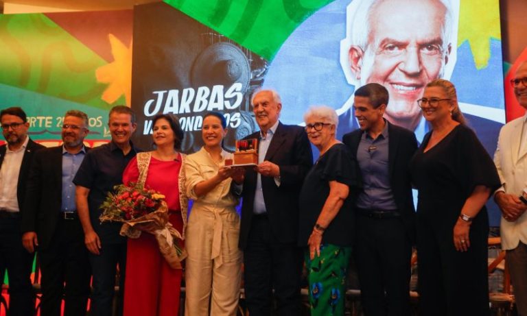 Raquel Lyra lança Fenearte com homenagem a Jarbas e investimento de R$ 15 milhões