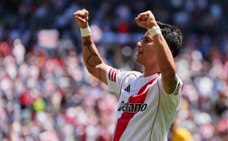 River Plate impõe ritmo forte e estreia na Copa do Mundo de Clubes com vitória
