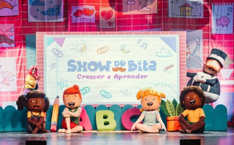 Show gratuito do Mundo Bita anima festival infantil no Parque Pedra da Cebola