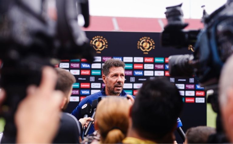 Simeone lamenta queda do Atlético de Madrid no Mundial e exalta Botafogo
