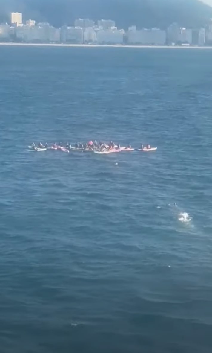 Ventania no Rio: bombeiros resgatam 73 praticantes de stand up paddle no mar