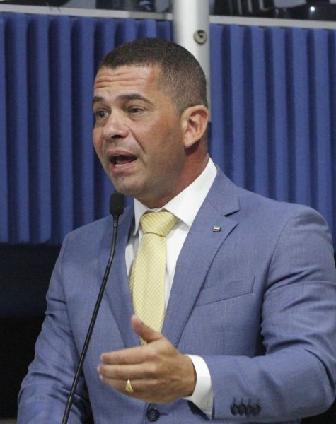 Anderson Goggi fala sobre prazos para mudança da Câmara de Vitória