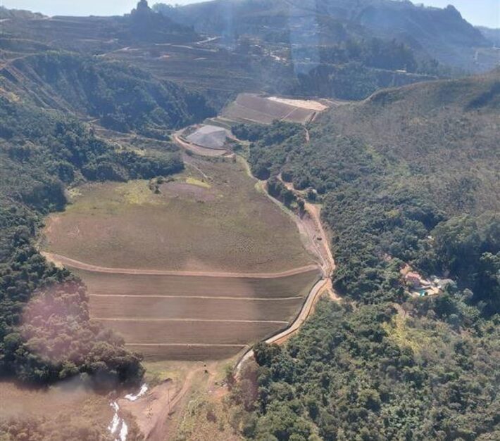 Barragem em Brumadinho tem nível de emergência elevado; famílias do entorno são evacuadas