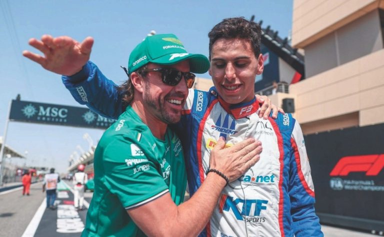 Alonso destaca momento de Bortoleto e o elege como ‘o melhor desta geração’