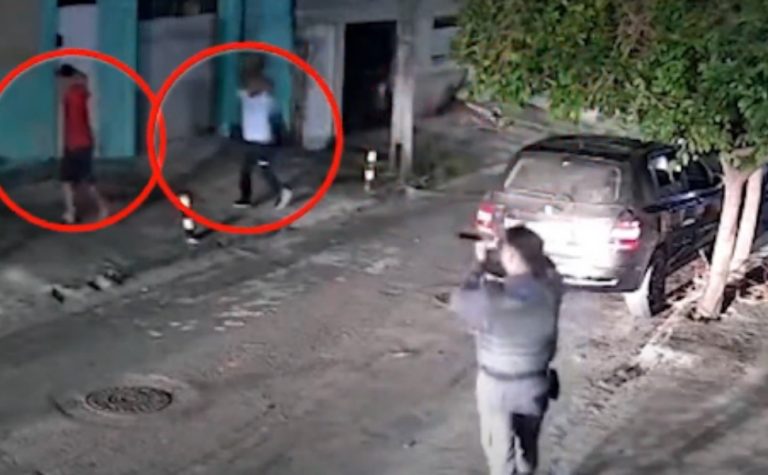 Criminosos são presos após renderem casal e crianças na Serra