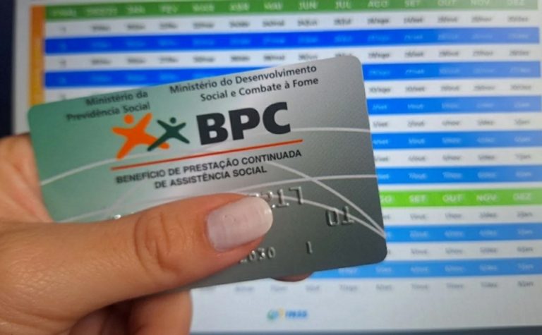10 mil idosos podem deixar de receber Bolsa Família no ES com nova lei