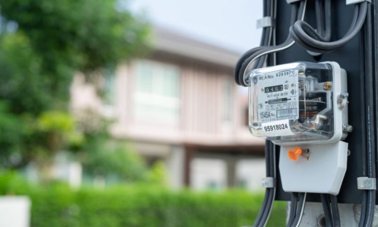 E se você não precisasse mais pagar a conta de luz? Saiba quem pode
