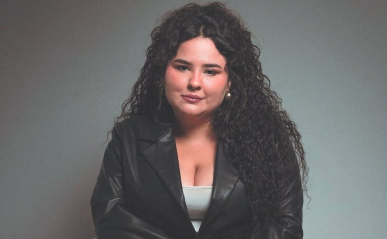 “Fazia coisas perigosas para mudar minha aparência”, diz atriz Castorine