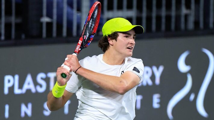 João Fonseca cai no ranking e pode deixar Top 50 após Masters de Toronto