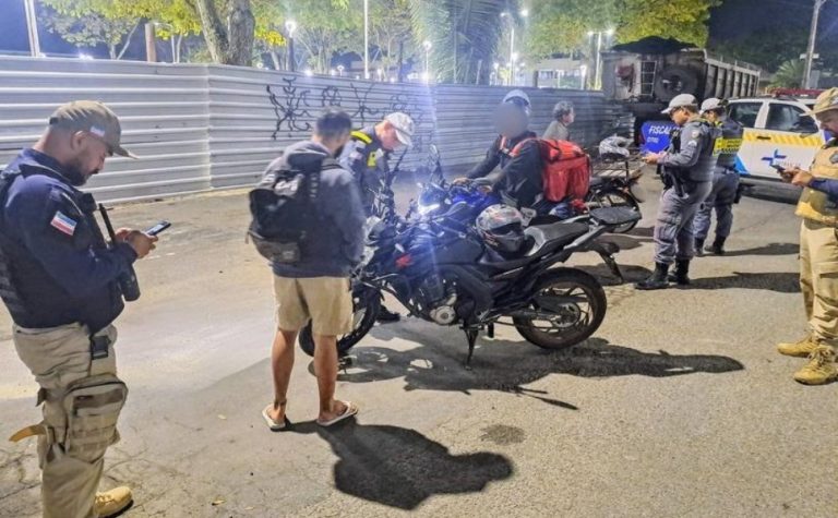 Motociclistas flagrados com escapamentos irregulares vão ser processados na Serra