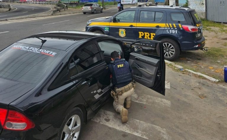 Motorista é detido em Cariacica após comprar carro clonado na internet