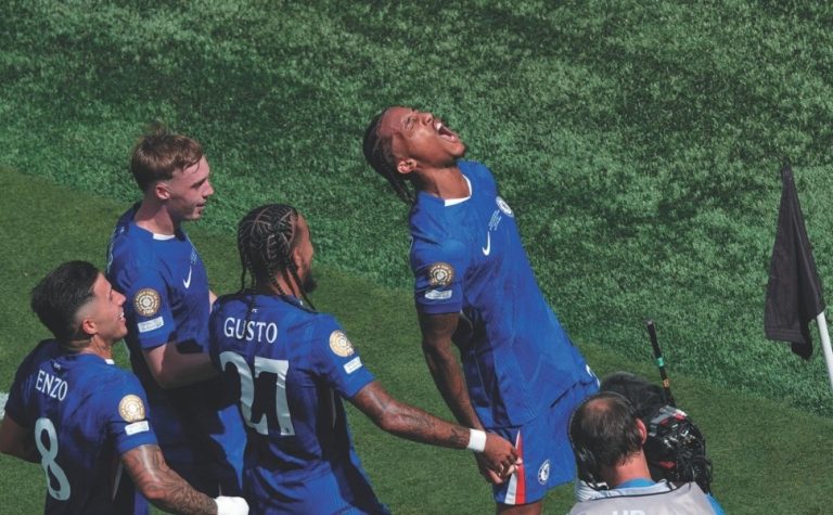 O mundo é azul: veja fotos da final da Copa do Mundo de Clubes