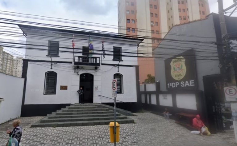 Pai e filha são vítimas de sequestro-relâmpago em estacionamento de shopping em SP