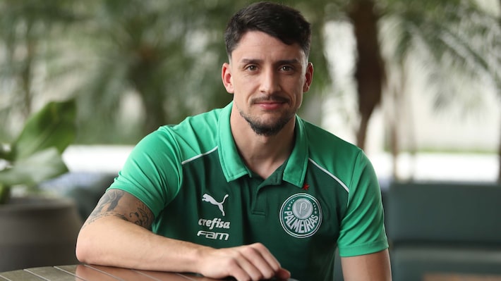 Palmeiras afasta investidas estrangeiras e estende contrato de Piquerez até 2030