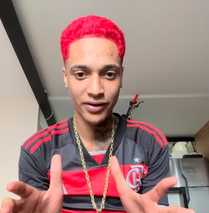 Rapper Oruam será indiciado após se envolver em confusão com policiais no Rio
