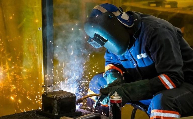 Serra oferece 150 vagas para cursos técnicos gratuitos para jovens