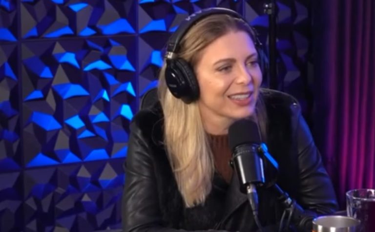 Sheila Mello revela affair secreto com Jacaré no início do É o Tchan