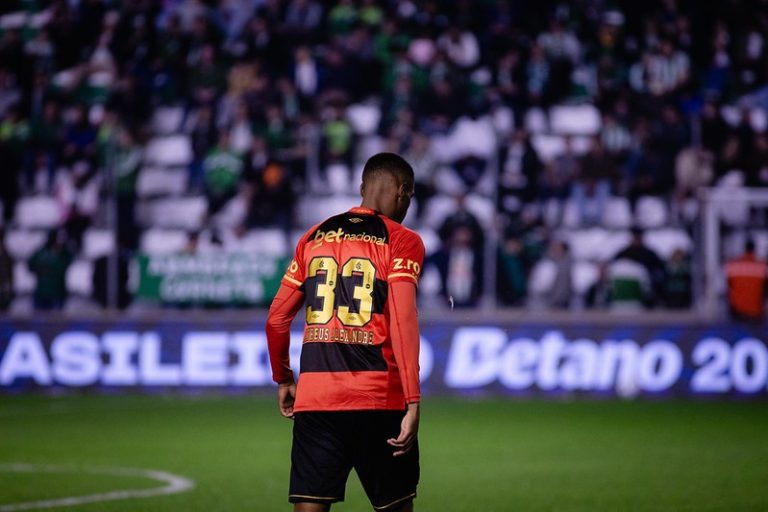 Sinceramente, não acredito mais no Sport neste ano; mas espero morder a língua