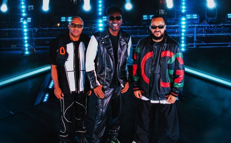 Sucessos e novas canções em show do Pixote