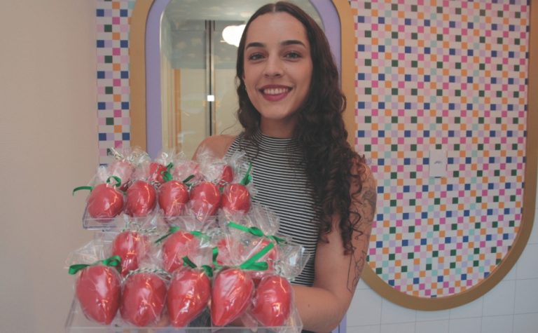 Venda de doce que viralizou faz preço da fruta disparar