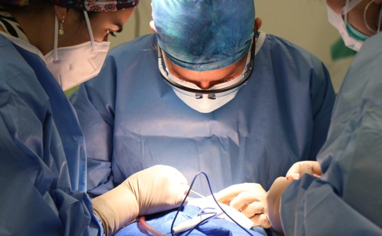 Vitória é a capital com mais cirurgiões plásticos e pacientes vêm até do exterior