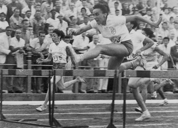 Wanda dos Santos, pioneira do atletismo brasileiro, morre aos 93 anos