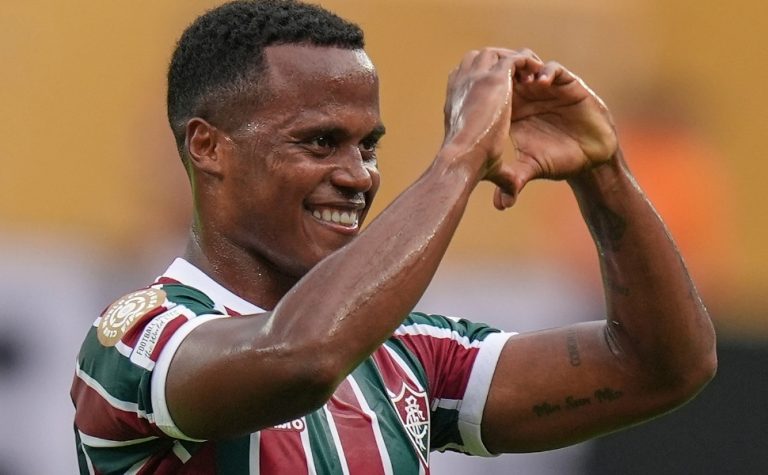 Wolverhampton acerta a contratação de Arias junto ao Fluminense, diz jornalista