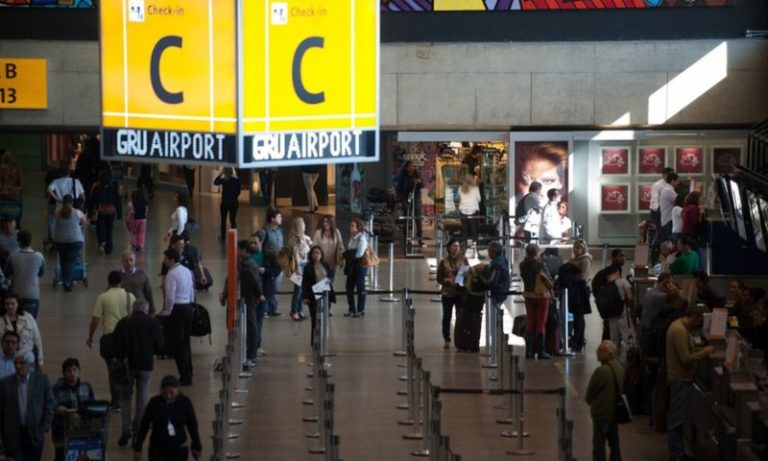 Aeroporto de Guarulhos passa a exigir ziplock para frascos com líquidos na bagagem
