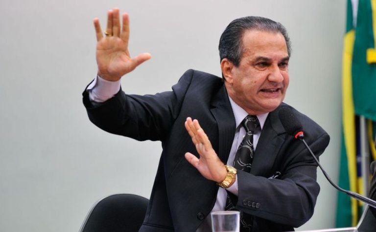 Após ser alvo da PF, pastor Silas Malafaia diz que Moraes é criminoso