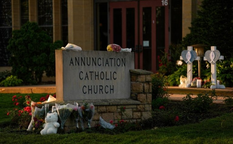 Atiradora de igreja em Minneapolis era fã de assassinos famosos