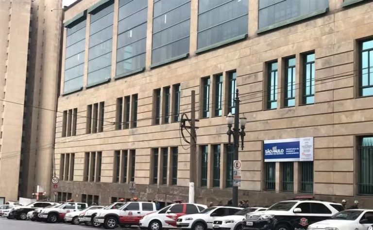 Auditor acusado de receber propina tem salário de R$ 33,8 mil