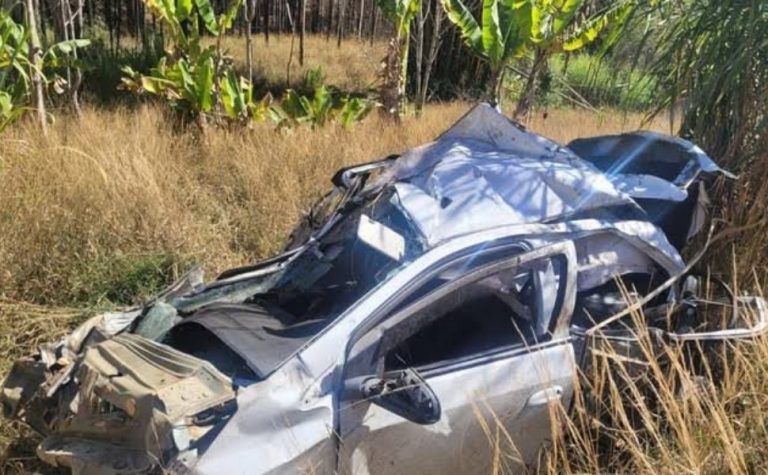 Casal morre após carro cair de rampa de voo livre no ES