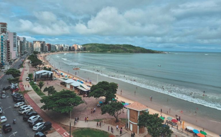 “Choque de ordem” para organizar ônibus de turismo em Guarapari