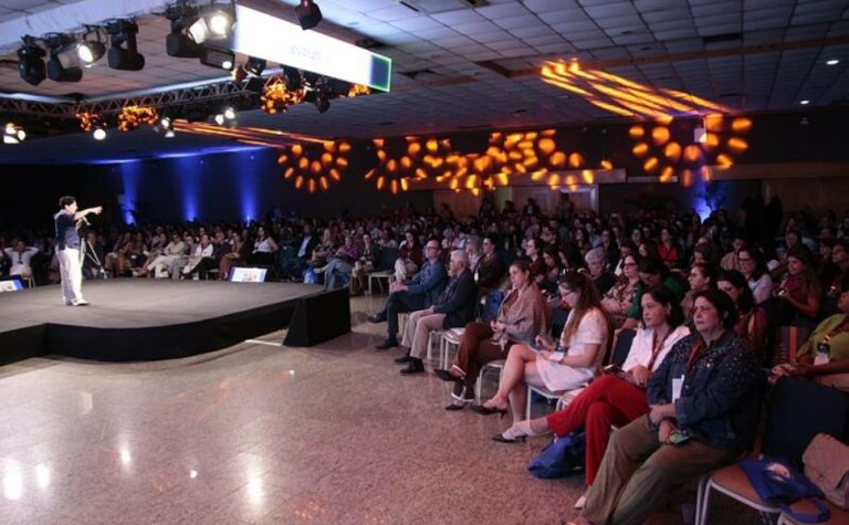 Congresso do Sinepe-ES: reveja as entrevistas realizadas no Estúdio Tribuna Online