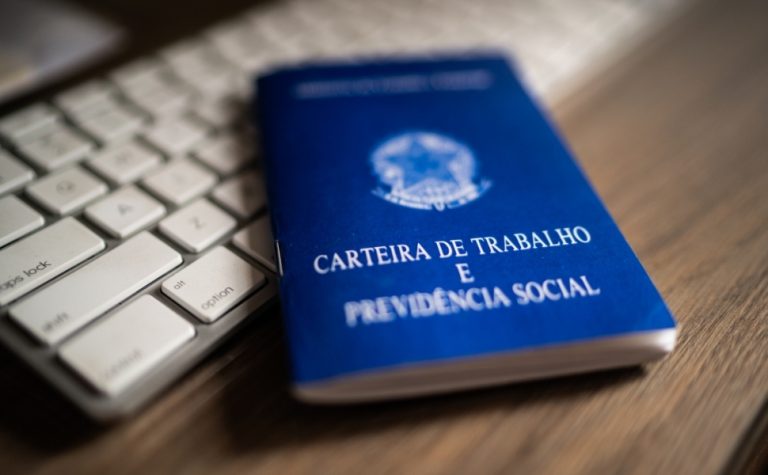 Consignado CLT é suspenso para migração de 4 milhões de contratos
