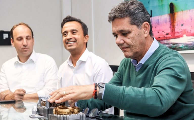 Conversa para atrair montadora ao Espírito Santo