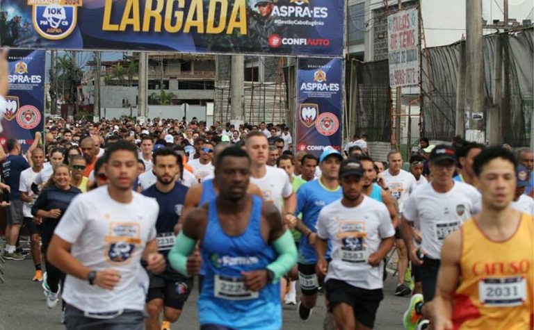 Corrida do Soldado reúne mais de 3 mil atletas nas ruas de Vitória
