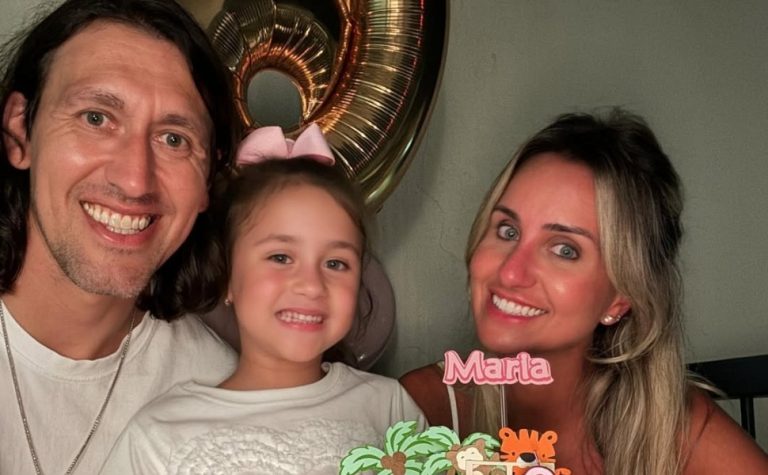 ‘Corta o coração’, diz Cássio após filha autista ser negada em escolas