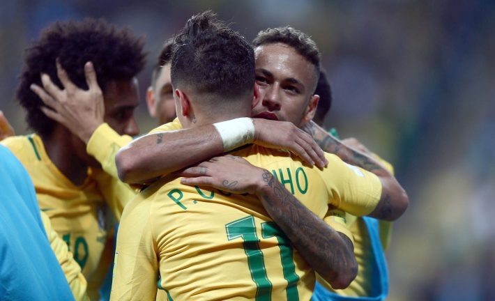 Coutinho celebra reencontro com Neymar em Vasco x Santos: ‘Um privilégio’