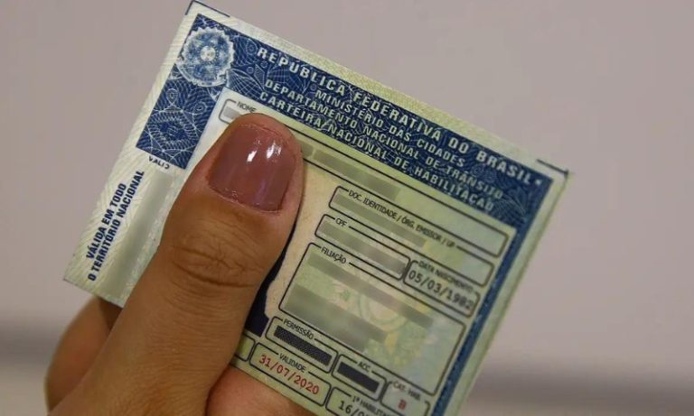 Detrans acusam governo Lula de inflar CNH gratuita em anúncios nas redes sociais