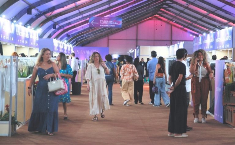 ES Fashion: Praça do Papa vira point da moda até domingo. Veja fotos