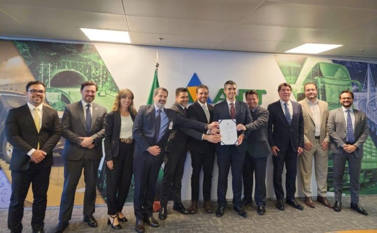EcoRodovias assina novo contrato de concessão da BR-101